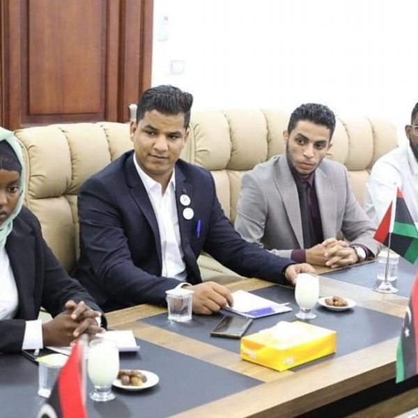 أعضاء برلمان شباب ليبيا (6)