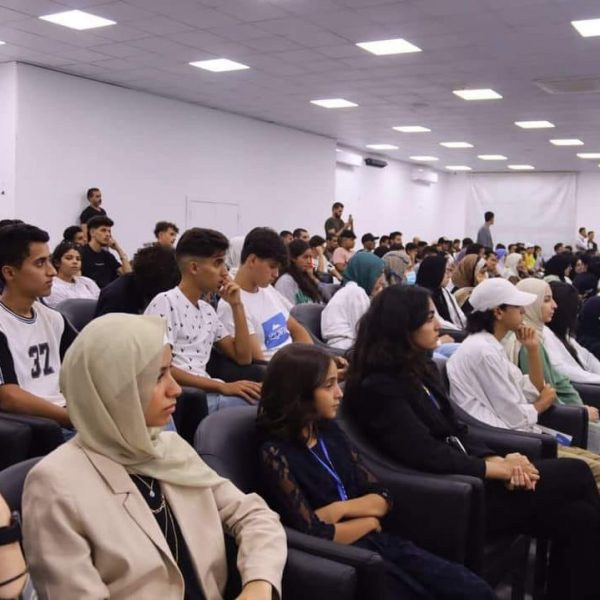 إنطلاق الموسم 2022-2023 من تحدي الفيرست للتكنولوجيا (3)