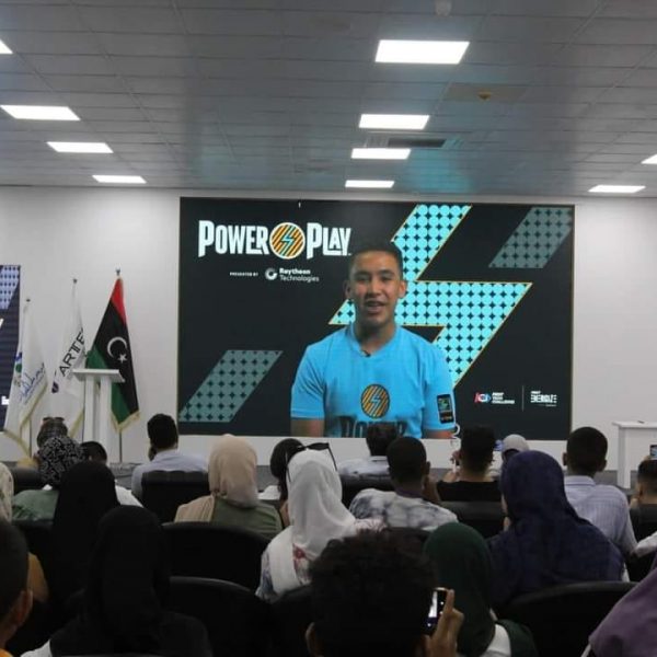 إنطلاق الموسم 2022-2023 من تحدي الفيرست للتكنولوجيا (5)