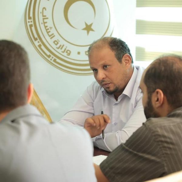 اجتماع الغرفة المركزية لمتابعة مجالس الشباب (2)