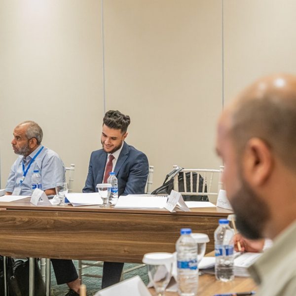 البرنامج التدريبي لرفع كفاءات موظفي وزارة الشباب (5)