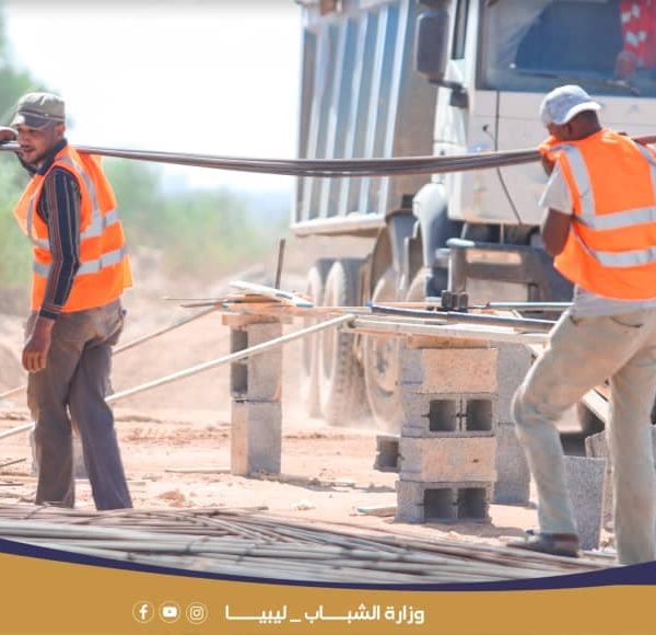 الشباب تتابع مراحل مشروع عودة الحياة لبيت شباب مصراتة متعدد الأغراض (10)