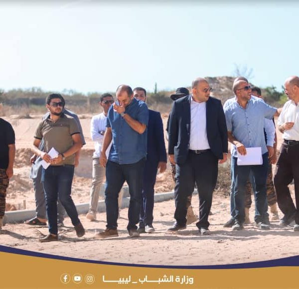 الشباب تتابع مراحل مشروع عودة الحياة لبيت شباب مصراتة متعدد الأغراض (6)