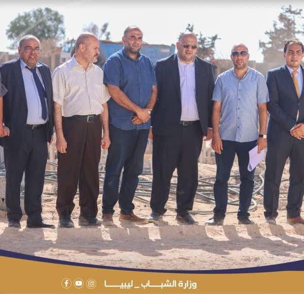 الشباب تتابع مراحل مشروع عودة الحياة لبيت شباب مصراتة متعدد الأغراض (8)