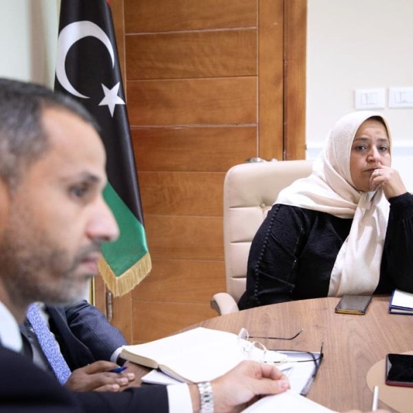 الشباب تبحث أوجه التعاون الشبابي مع البنك الاسلامي للتنمية (3)