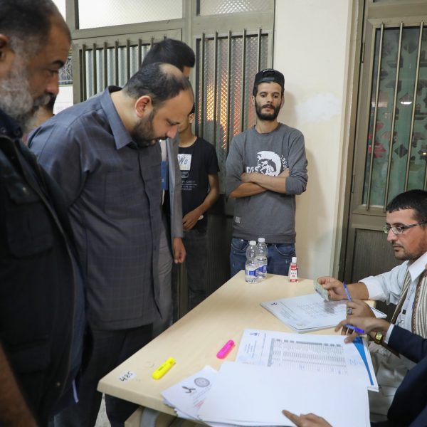 وزير الشباب يتابع سير العملية الانتخابية للمجلس المحلي للشباب مسلاتة (9)