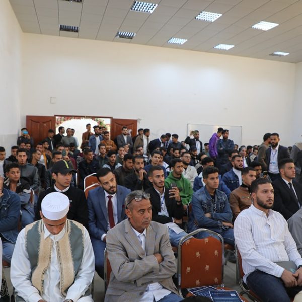 الشباب تفتتح الملتقى الأول لشباب سوق الخميس امسيحل للعام 2022م (6)