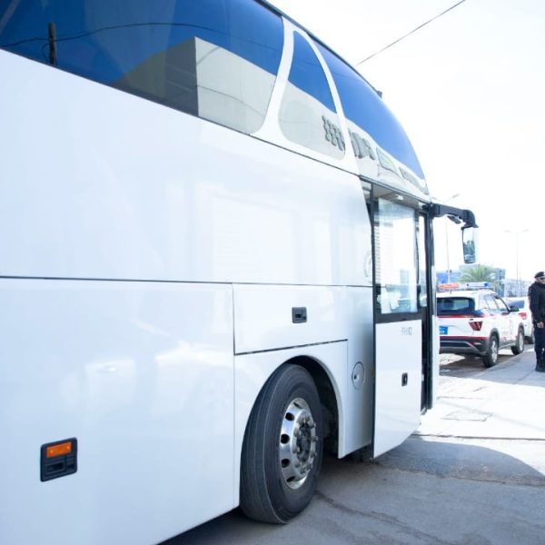 زيارة المشاركات قائدات الأمل إلى شركة الجيد للصناعات الغدائية في اليوم المفتوح (2)