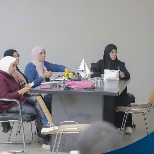 فرع الوزارة الوسطى إختتام برنامج الرفع من قدرات الشباب (3)