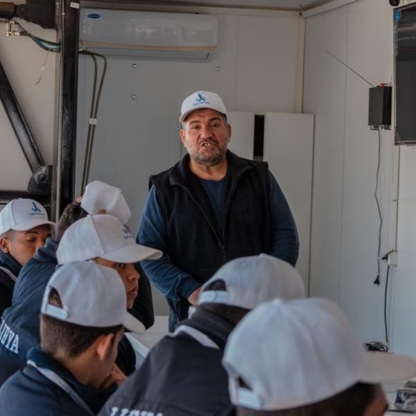 تعاون مستمر بالبرنامج الوطني للتوجيه المهني للشباب (14)