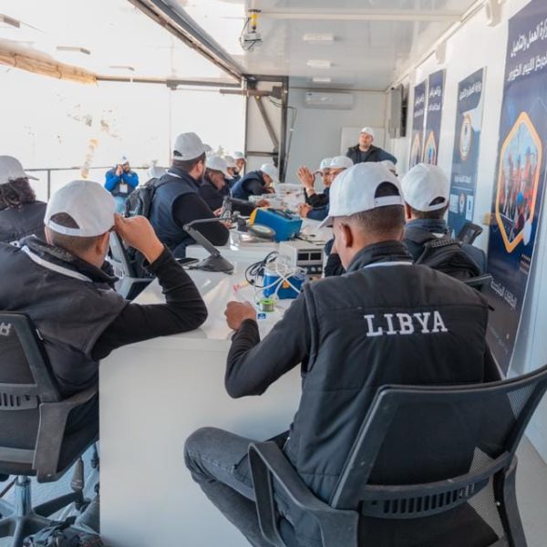 تعاون مستمر بالبرنامج الوطني للتوجيه المهني للشباب (8)